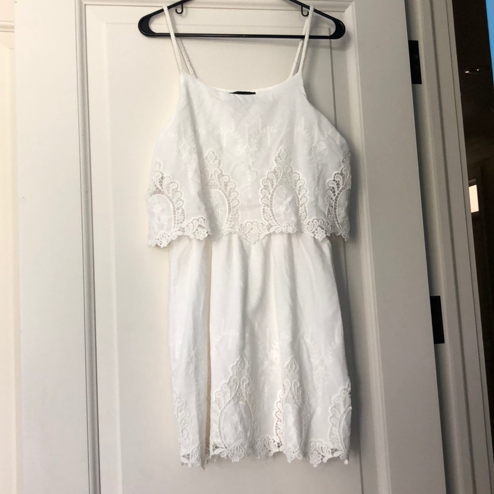 Beautiful White Dress!